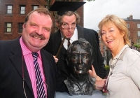 unveiling-of-frank-mccourt-statue-limerick-5