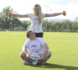 Joanna Clifford with Munster & Irish Rugby's Tommy O'Donnell at the launch of Alan's Sports Extravaganza, a fun day of tag rugby and sporting activities taking place on Saturday August 2nd, in memory of Alan Feeley in the University of Limerick North Campus.
