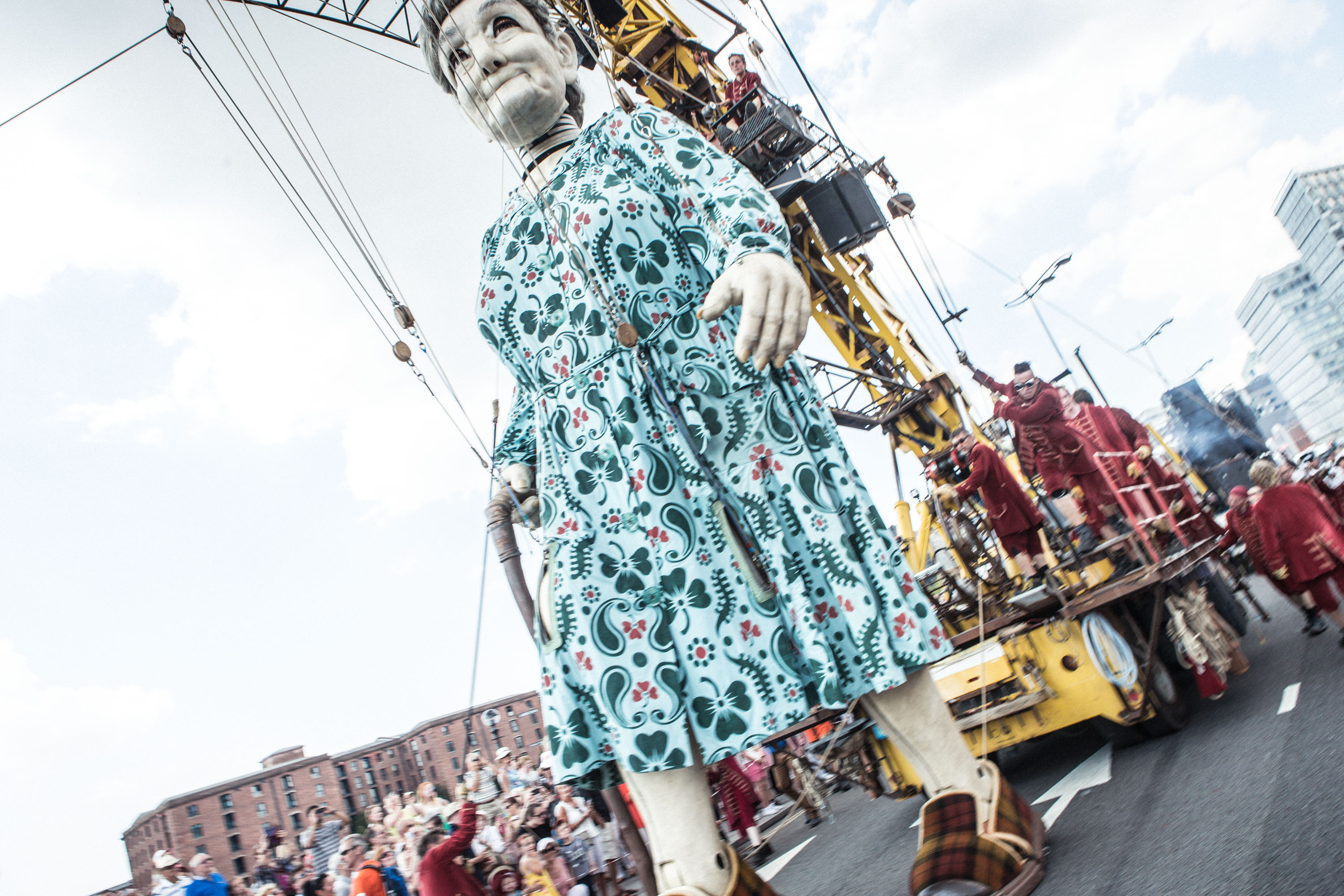 Royal de Luxe Giant to boost local economy