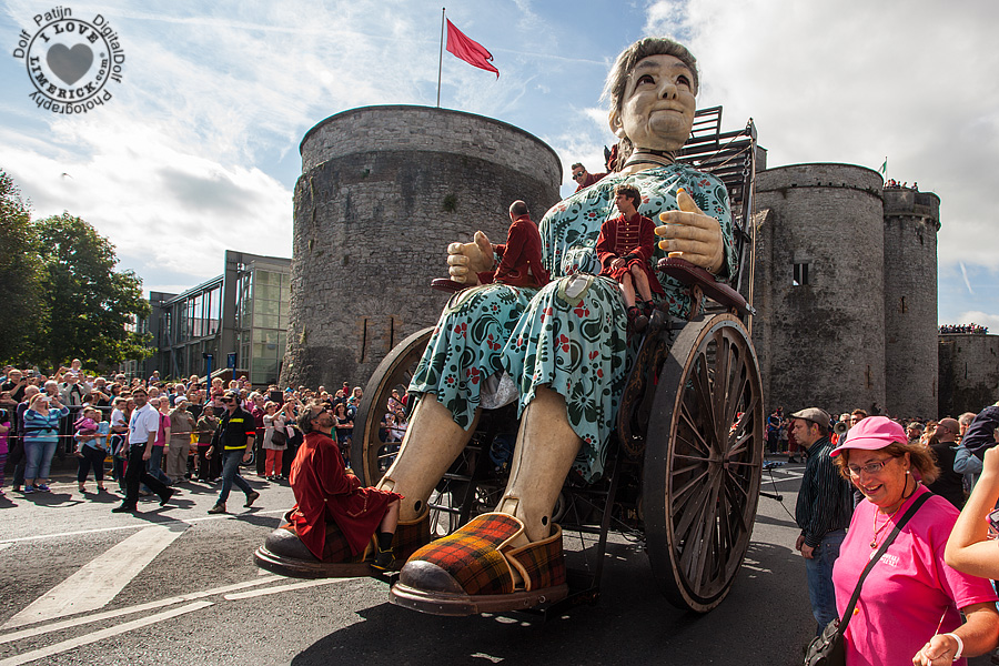 royal de luxe limerick giant day 2 dolf patin