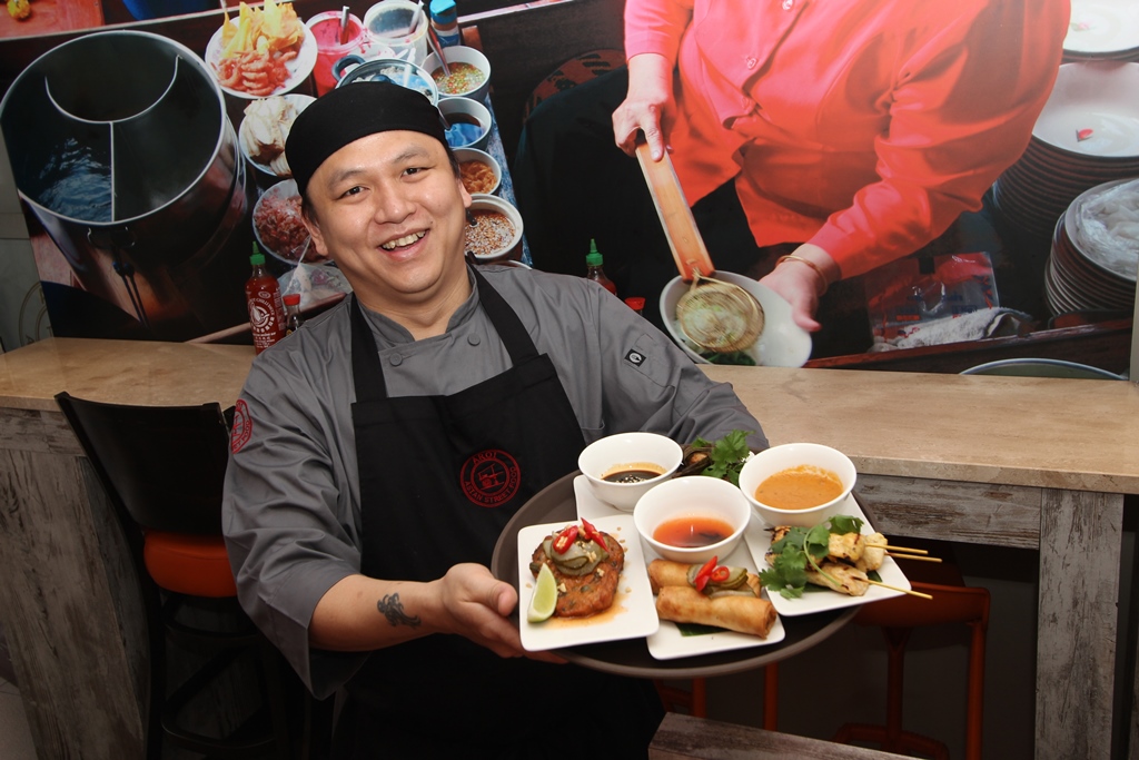 Aroi cleans up in restaurant awards in it’s first year 2014