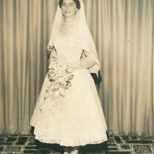 Noreen Hussey (neé OSullivan) wearing a veil of Limerick lace at her wedding in St Marys Cathedral, San Francisco, 1959.