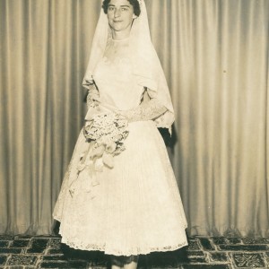 Noreen Hussey (neé OSullivan) wearing a veil of Limerick lace at her wedding in St Marys Cathedral, San Francisco, 1959.