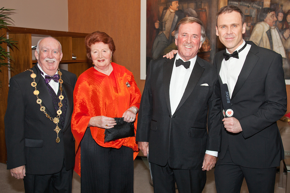 New Terry Wogan Sports Scholarship UL