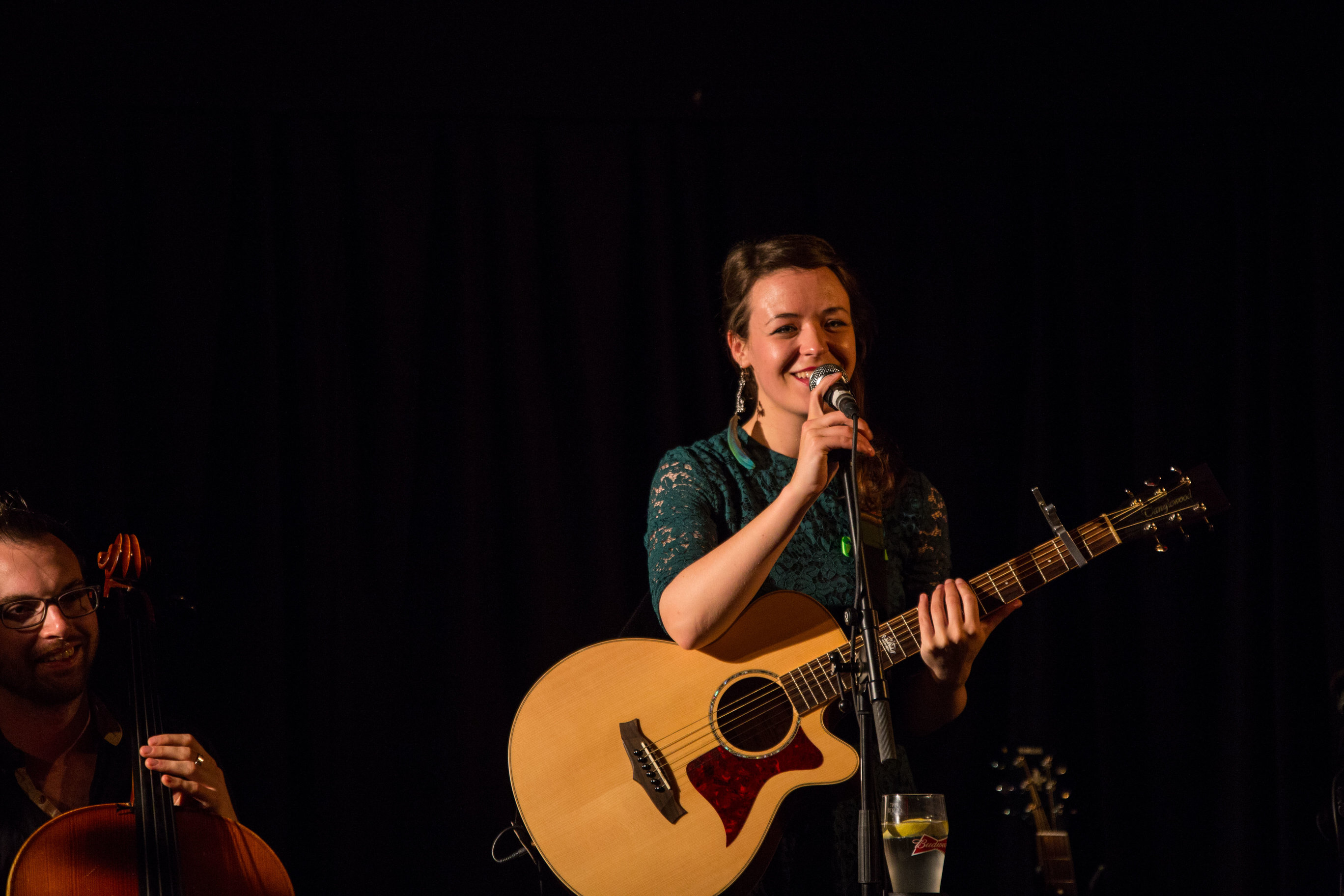 Emma Langford debuts EP at Dolans Limerick. Picture by Cian Reinhardt/ilovelimerick