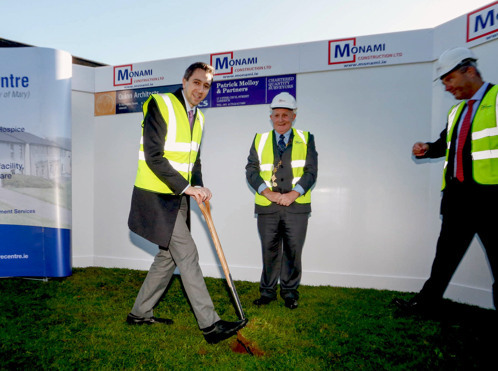 Simon Harris launches Milford Care Centre project