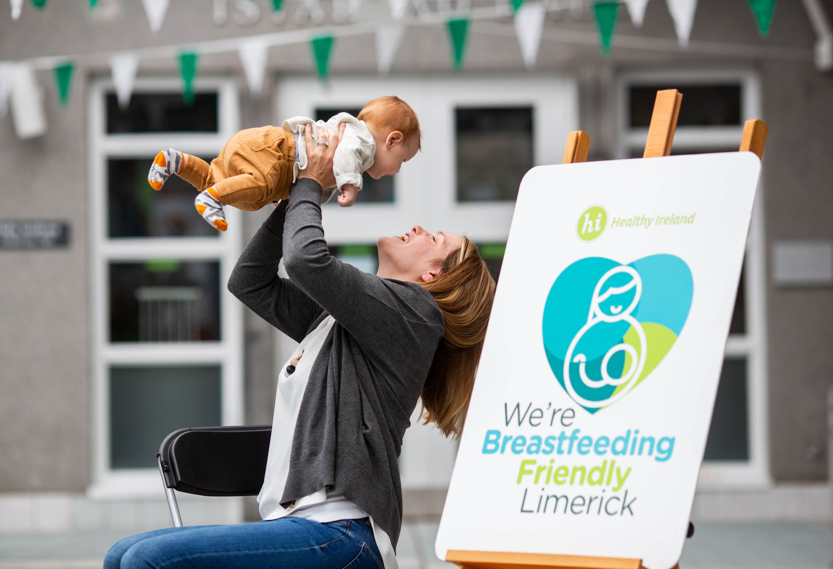 We're Breastfeeding Friendly