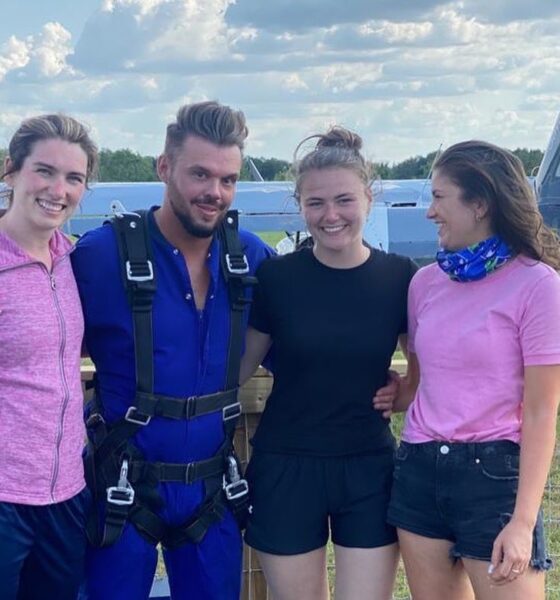 Kayla McGowan skydive- picture above are Ciara O Halloran, Ian McCloughney, Kyla McGowan and Emma Austin.