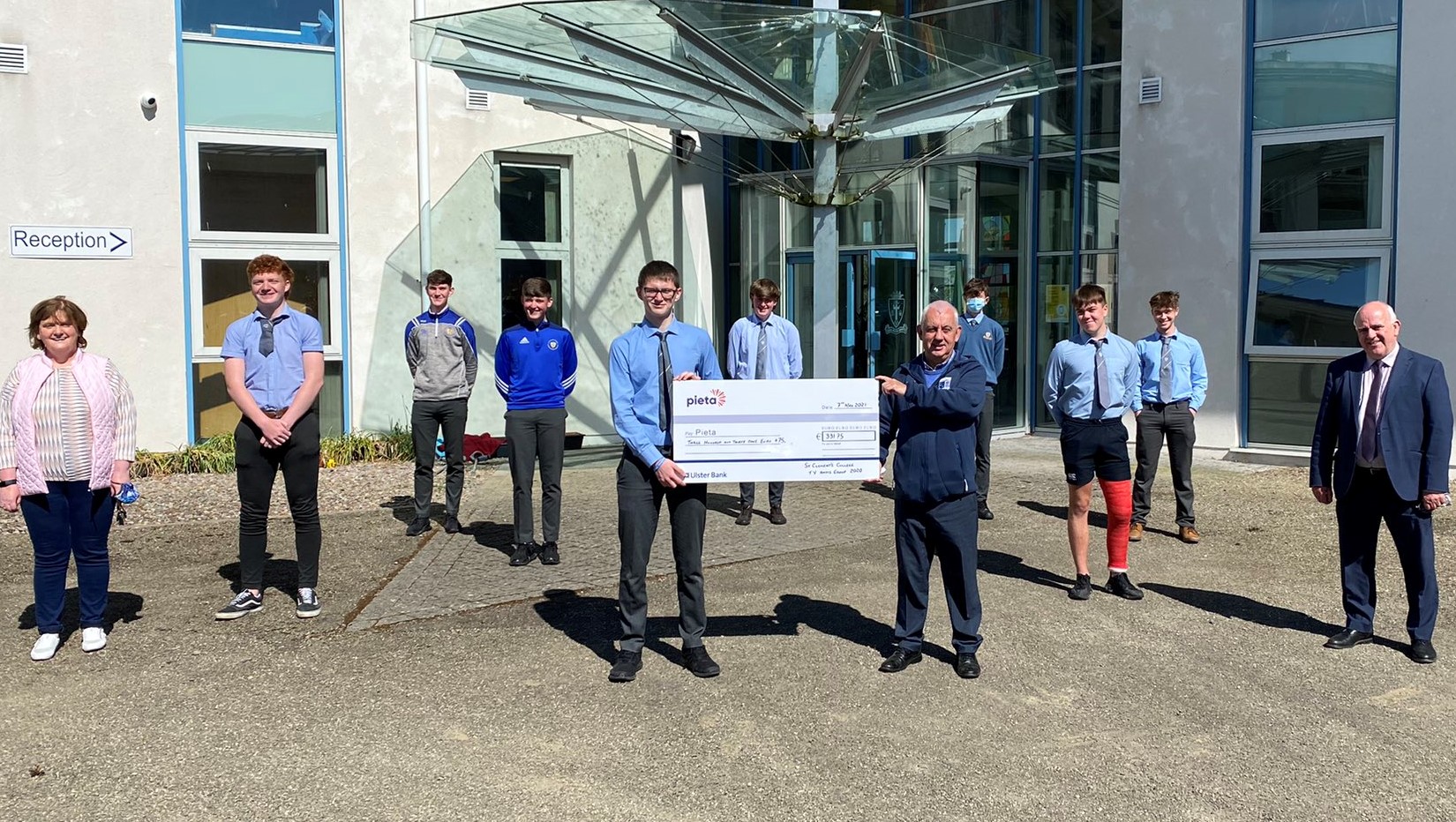 St Clements College donate to Pieta House - 5th year students donated as part of the fundraising efforts of the Anois Youth Leadership Programme