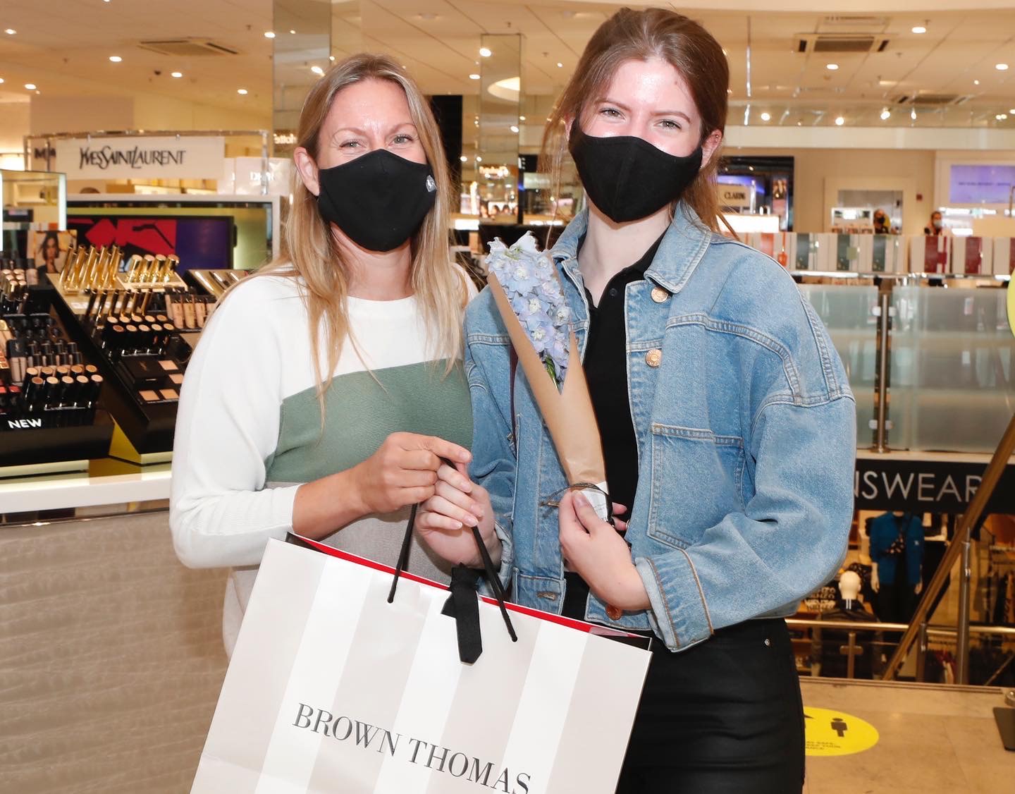 Limerick non essential retail - Mayor welcomes reopening but urges the people of Limerick to ‘support local’. Pictured above are excited shoppers pictured in Brown Thomas. Picture: Liam Burke/Press 22