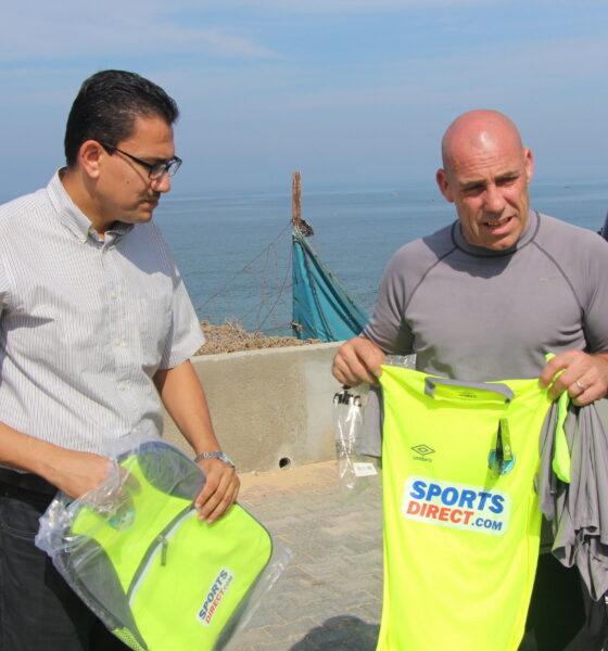 Simon Baker and Mr Ahmed Mousa (pictured above) want to create interaction between students, teachers and donors.