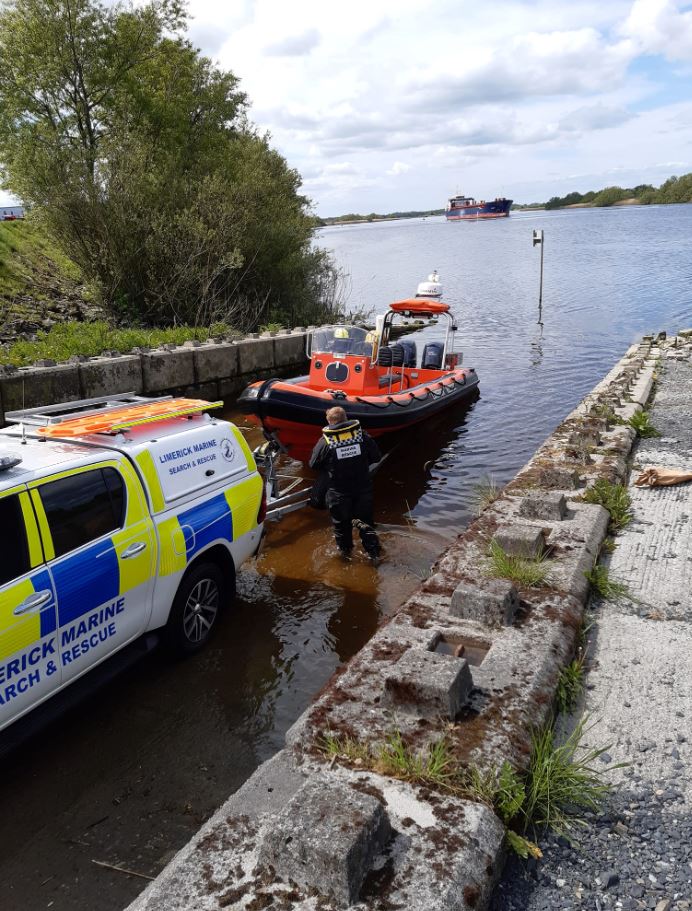 limerick marine search and rescue recruitment The Limerick Marine Search and Rescue often work alongside and support other resources such as the Irish Coast Guard, The Garda, and Fire and Ambulance services.