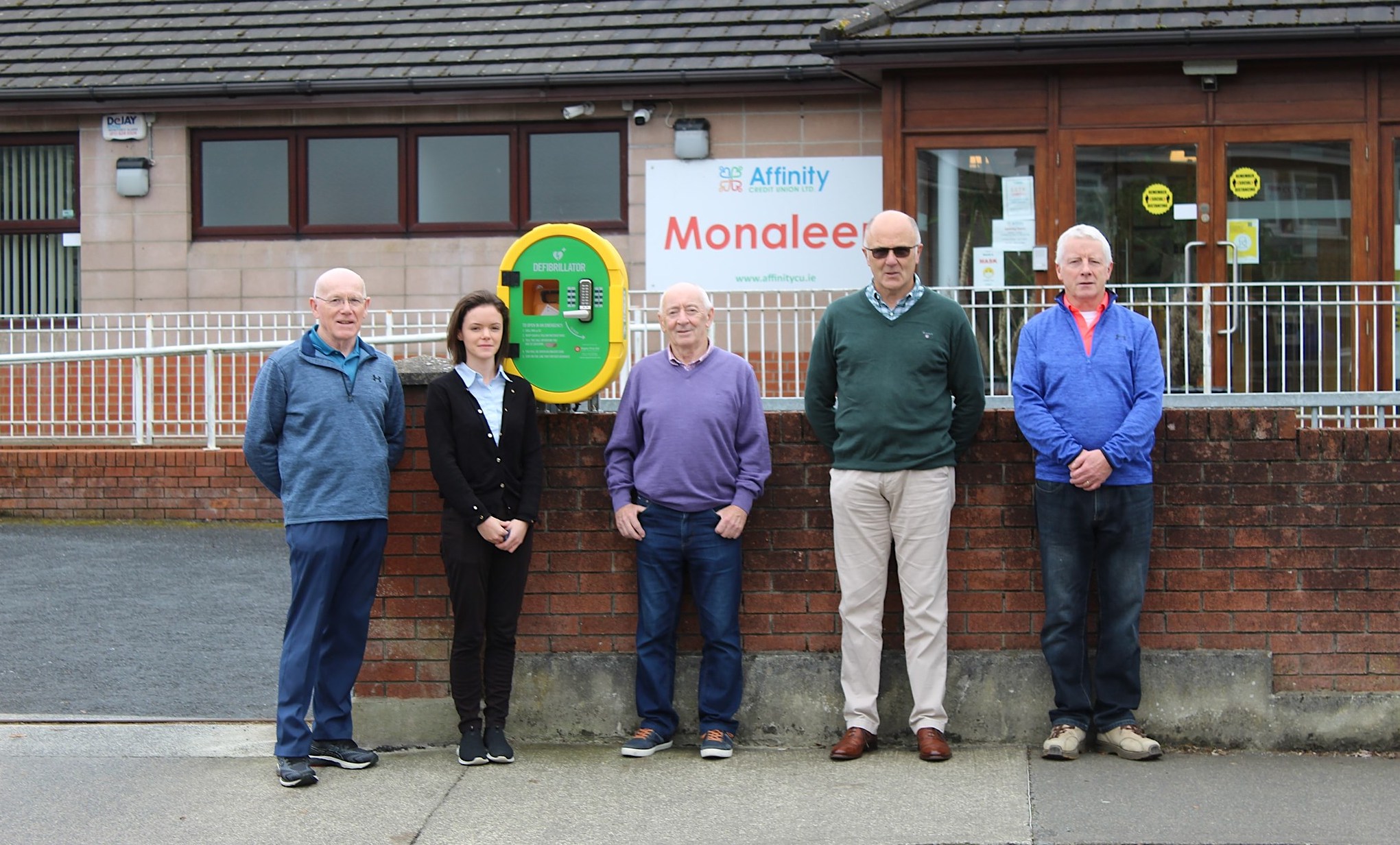 Monaleen Park Residents Association Defibrillator - Pictured above is Peter Clifford, Monaleen Park RA; Lydia D'Arcy, Affinity CU; Danny Browne, Monaleen Park RA; Kevin Haugh, Monaleen Park RA and Noel Power, Monaleen Park at the defibrillator at Affinity Credit Union