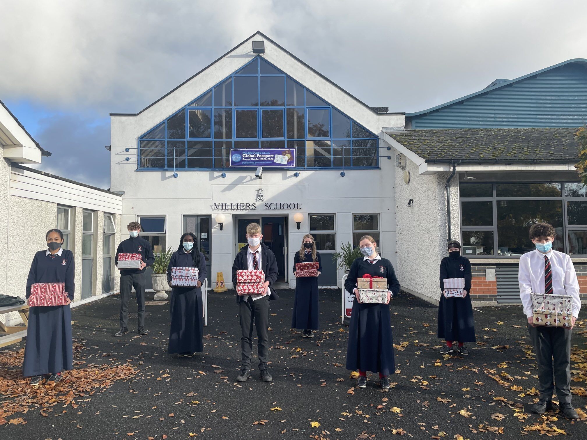 Christmas Shoebox Appeal - Students from Villiers School in Limerick and schools across the county have been assembling gift boxes for those less fortunate.