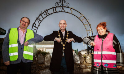 Patrickswell Tidy Towns committee members Alan J Lyne and Noelene Mulqueen with Mayor of Limerick City and County Council, Daniel Butler pictured above in Patrickswell. Picture: Keith Wiseman