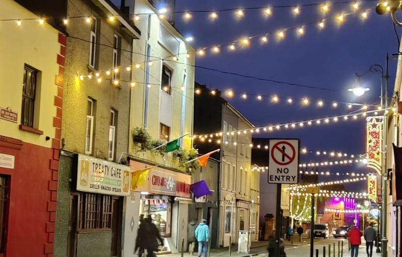 Limerick Christmas festoon lights
