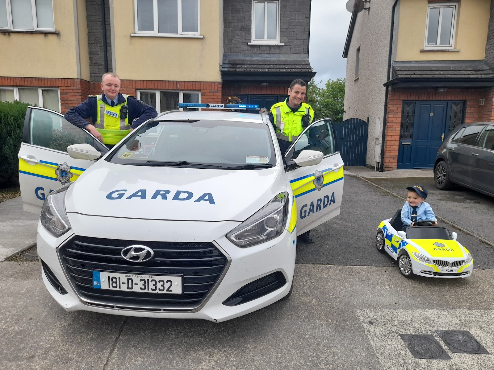 Run for Noah Pictured above is four-year-old Noah Quish from Monaleen and the Gardaí who will run for Noah.