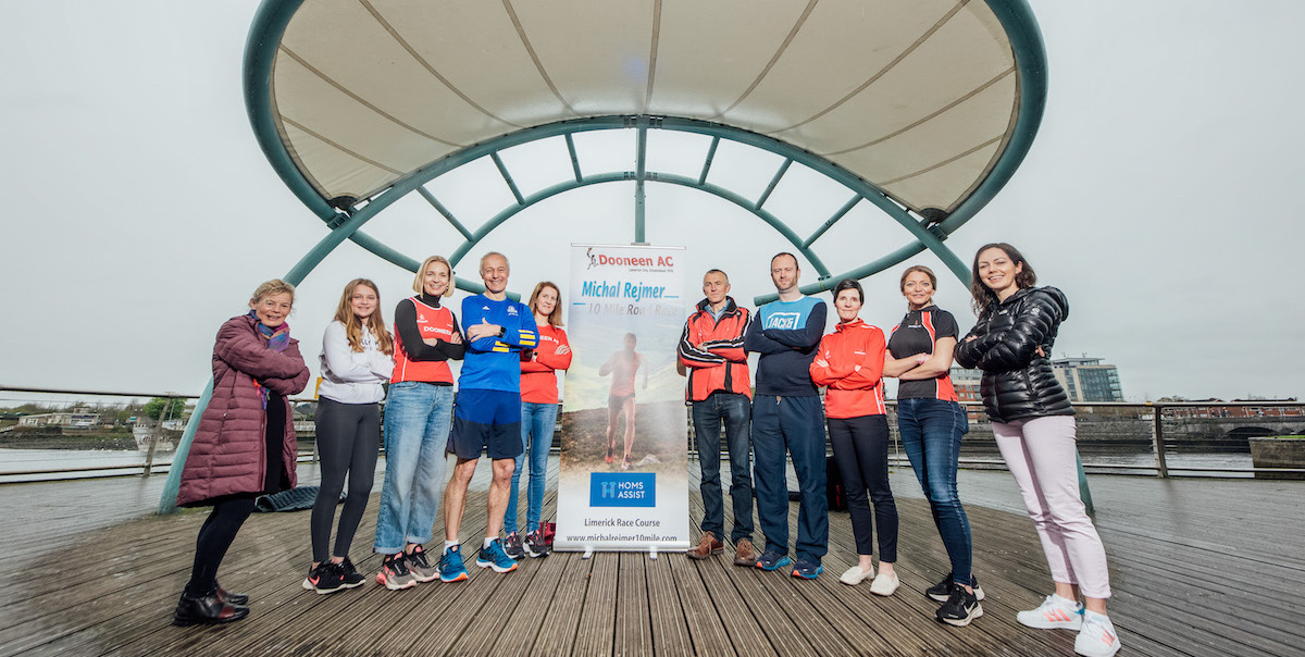 Michal Rejmer Memorial 2022 - Pictured above the the launch are Eileen Reeves, Amelia Shields, and Claire Shields of Dooneen AC, Robert Bourke, Partner of HOMS Assist, Louise Matthews, Joe Chawke, Robert McCarthy, Verena Tarpey and Marcella McGrath of Dooneen AC and Maria Gleeson, HOMS Assist p Register for this exciting new race in Limerick on www.michalrejmer10mile.com. Picture: Brian Arthur