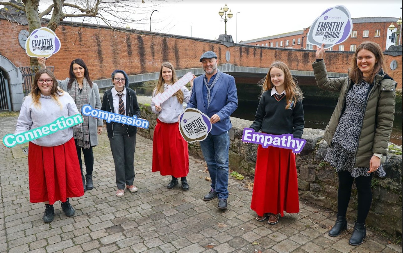 Empathy is a Gamechanger – Colum McCann pictured with teachers and students from Gaelcholáiste Luimnigh.