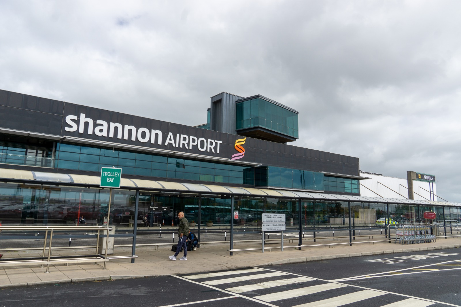 Age Friendly Airports at Shannon and Dublin were officially launched as so at a ceremony officiated by the Minister of State at the Department of Transport.
