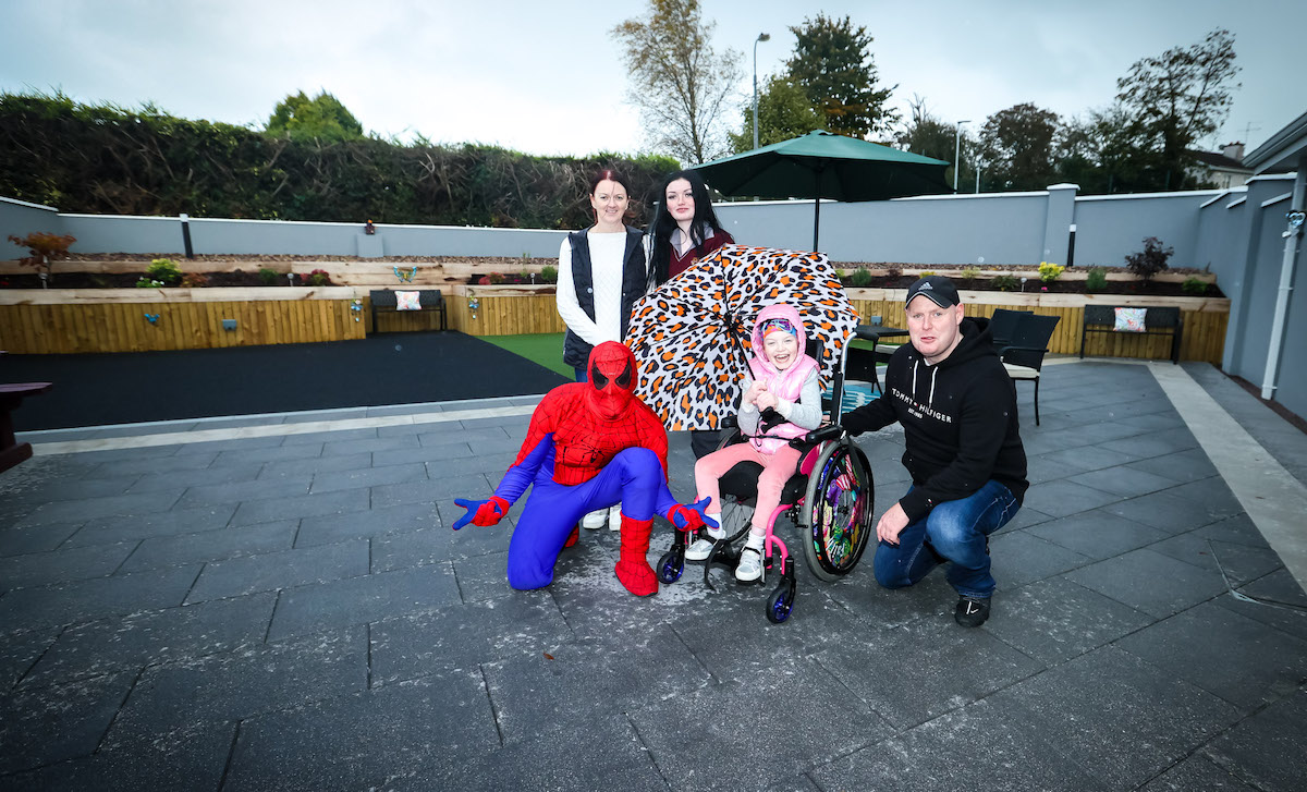 A Garden for Faith Conack Construction partner with Cliona’s Foundation to make a family’s dream come true in time for Summer