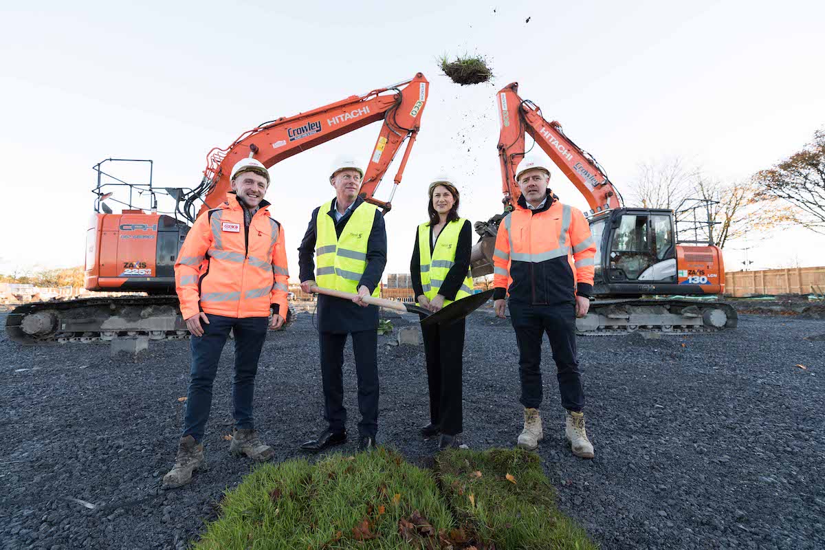 The Shannon Airport Group turn sod on new €6 million R&D Technology Facility in Shannon Campus