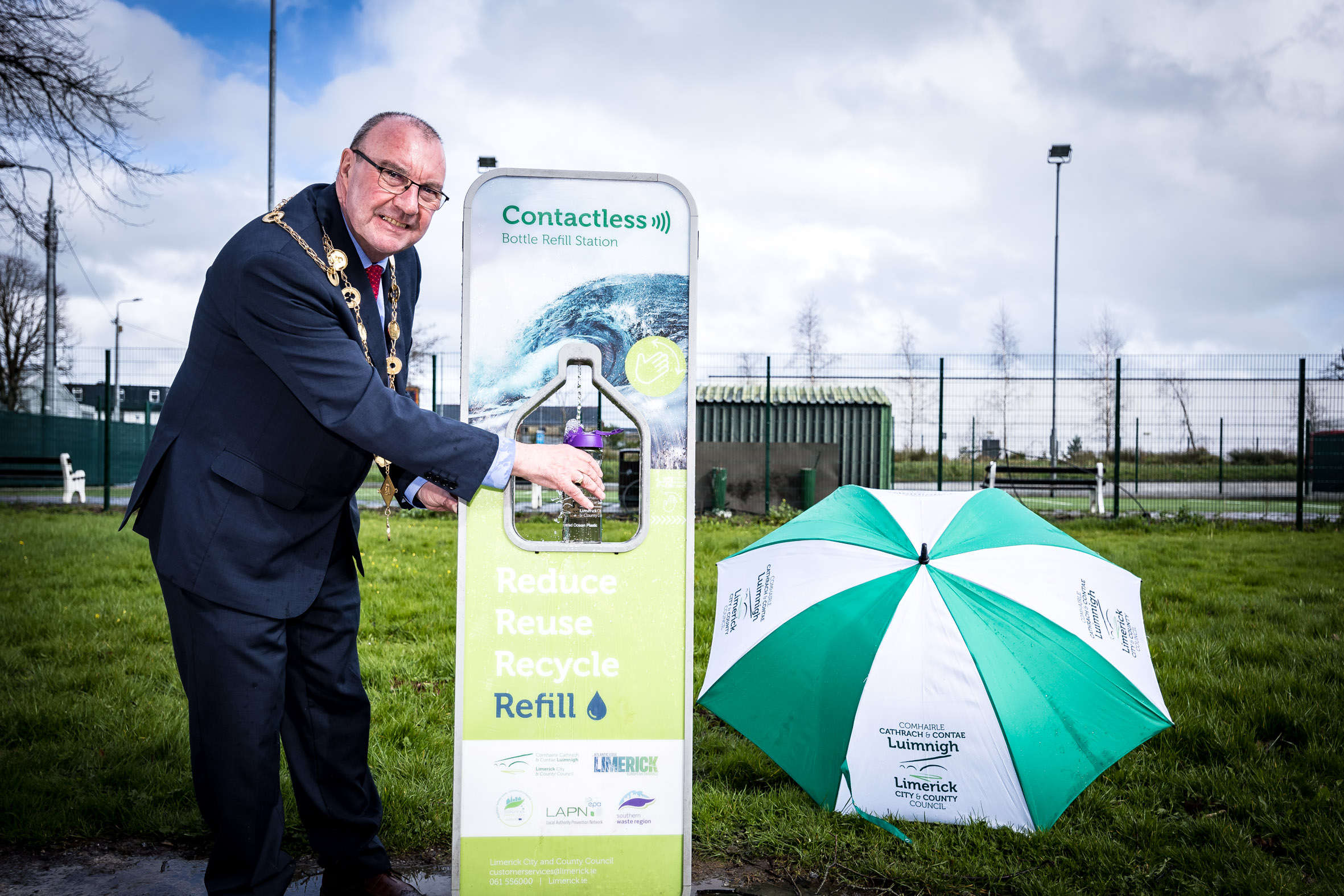 Contactless public drinking water fountains have come on stream in Limerick for World Water Day with three such fountains launched across the city and county