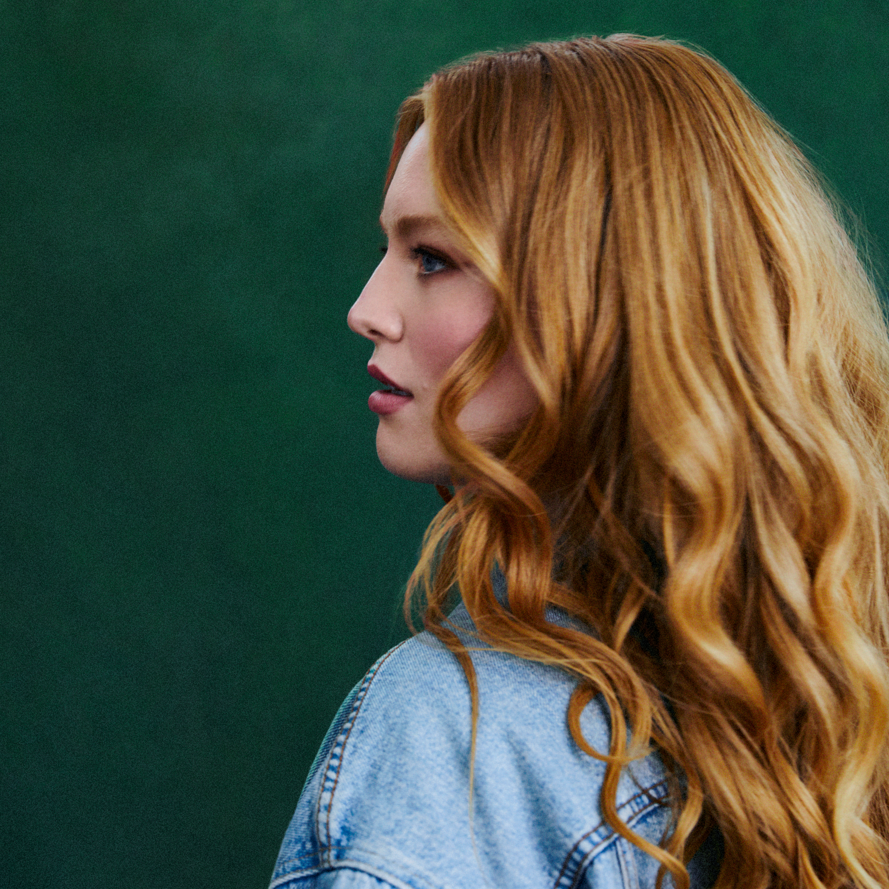 Freya Ridings returns to Limerick for a "Live at The Big Top" show in The Milk Market this September to promote her new album Blood Orange