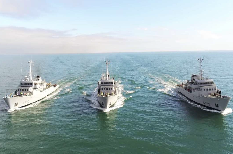 French navy visit celebrates friendship between France and Ireland