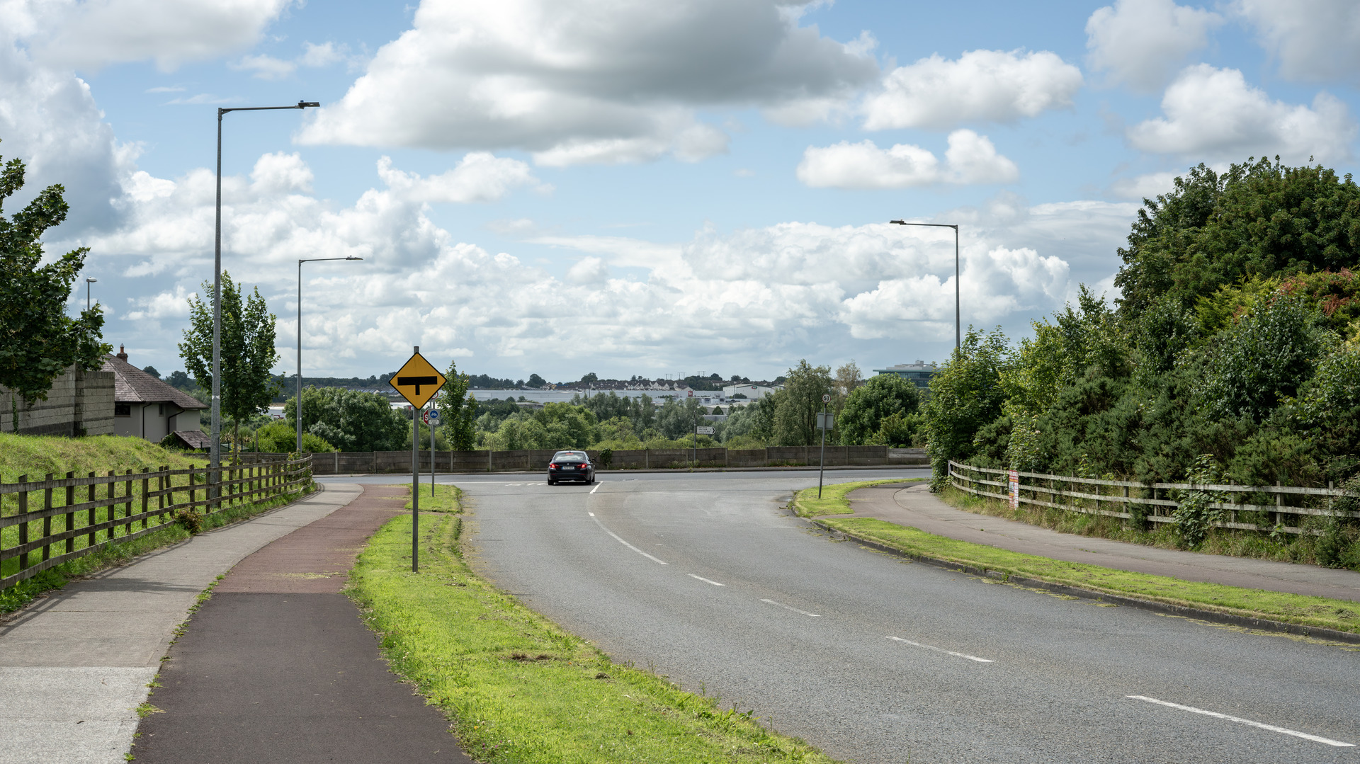 The proposals made in the Castletroy Link Road planning application would link the Golf Links Road from the Schoolhouse Road junction with the Groody Road at the southern leg of Kilbane Roundabout.