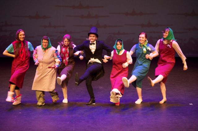 Limerick Youth Theatre auditions for new members for 2025/2026