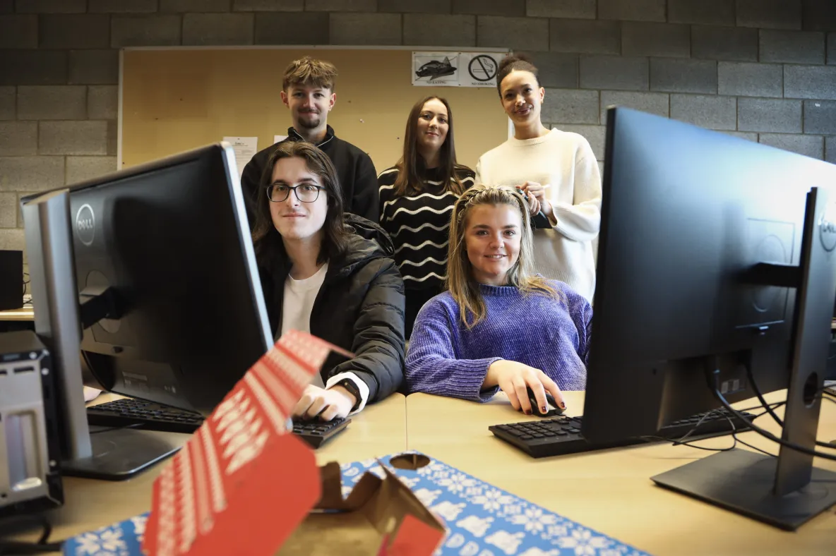 Over 100 University of Limerick students have taken part in a 48 hour UL Hackathon to solve real industry focused problems. 12 teams consisting of over 100 students from UL’s Department of Computer Science and Information Systems (CSIS) took part in the event. The final year students from the Computer Systems, Artificial Intelligence and Machine Learning, and Interaction Design undergraduate programmes worked collaboratively on problems such as a cutting-edge AI Chatbot designed to utilise accurate and verified information, and an advanced timetabling system. During the challenge four experienced industry mentors from Horizon, Microsoft, and Service Now worked alongside the teams for 48 hours. The presence of the mentors resulted in most of the systems reaching an ‘industry-ready’ level of quality by the end of the challenge. Liam McNamara, Lead Ethereum Architect with Limerick Company Horizon, who mentored the students, was impressed by the calibre of the students work. “It was beyond my expectations. From how they broke down the work and planned, to dividing it between them and the teams collaborating was great to see. Huddles, whiteboard sessions, pairs working together. It had a real world feel of how a team under pressure would behave. “It was fantastic to see how teams and individuals overcame obstacles and kept moving. Some moments of despair but an overwhelmingly positive finish. Congratulations to all, they were excellent.” Professor Patrick Healy, Head of the Department of Computer Science and Information Systems, highlighted that collaboration between disciplines was key to the projects’ success. “The involvement of designers in the teams—an element not usually present—was instrumental in ensuring that the solutions were not only technically sound but also intuitive and user-friendly, meaning that many of the projects only needed minor adjustments before transitioning into a production-ready stage. “This was reflected in feedback from the students, many saying that it was the closest thing to working on a real-world project that they had experienced studying in UL. “What was most impressive was the degree of collaboration and cooperation we observed amongst the groups. It really captured the spirit of teamwork,” added Professor Healy. At the end of the event three teams were awarded prizes for their projects based on their innovative approach, usability and saleability of their solution. The project was developed by the Department to ensure every student develops the technical, creative, and interpersonal skills required by modern industry.