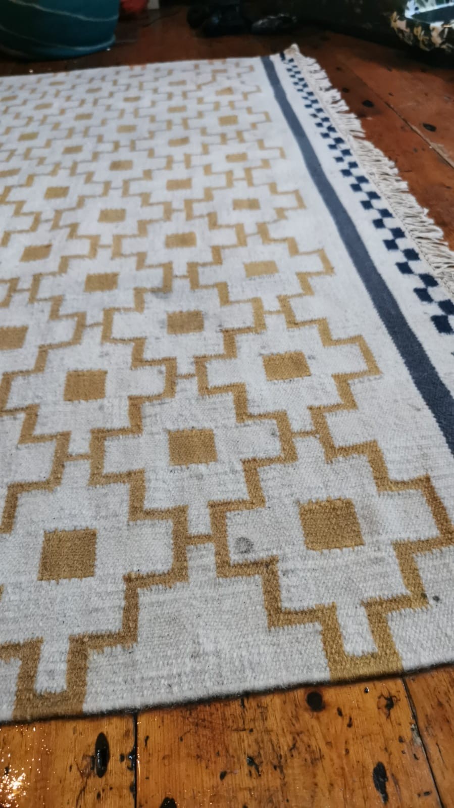 Why Choosing Local Carpet Cleaners Is the Smartest Carpet Cleaning Decision