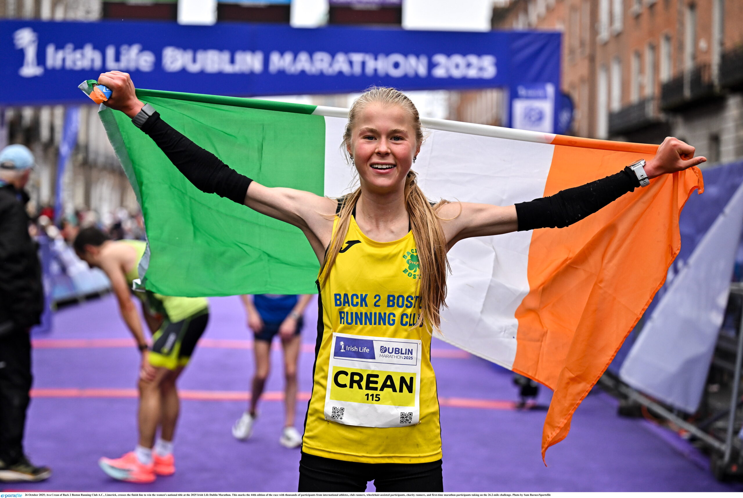 26 October 2025; Ava Crean of Back 2 Boston Running Club A.C., Limerick, crosses the finish line to win the women's national title at the 2025 Irish Life Dublin Marathon. Photo by Sam Barnes/Sportsfile st patrick's day parade