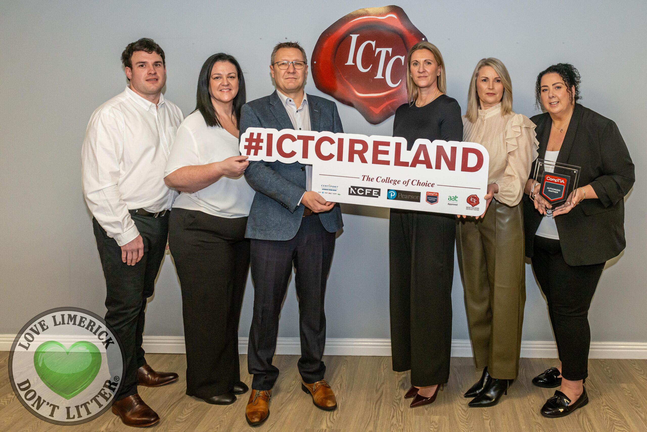 Pictured is the team at Irish Colleges Training Centre, University Business Complex, Roselawn House, National Technology Park, Castletroy, Co. Limerick, Ireland. Picture: Olena Oleksienko/ilovelimerick