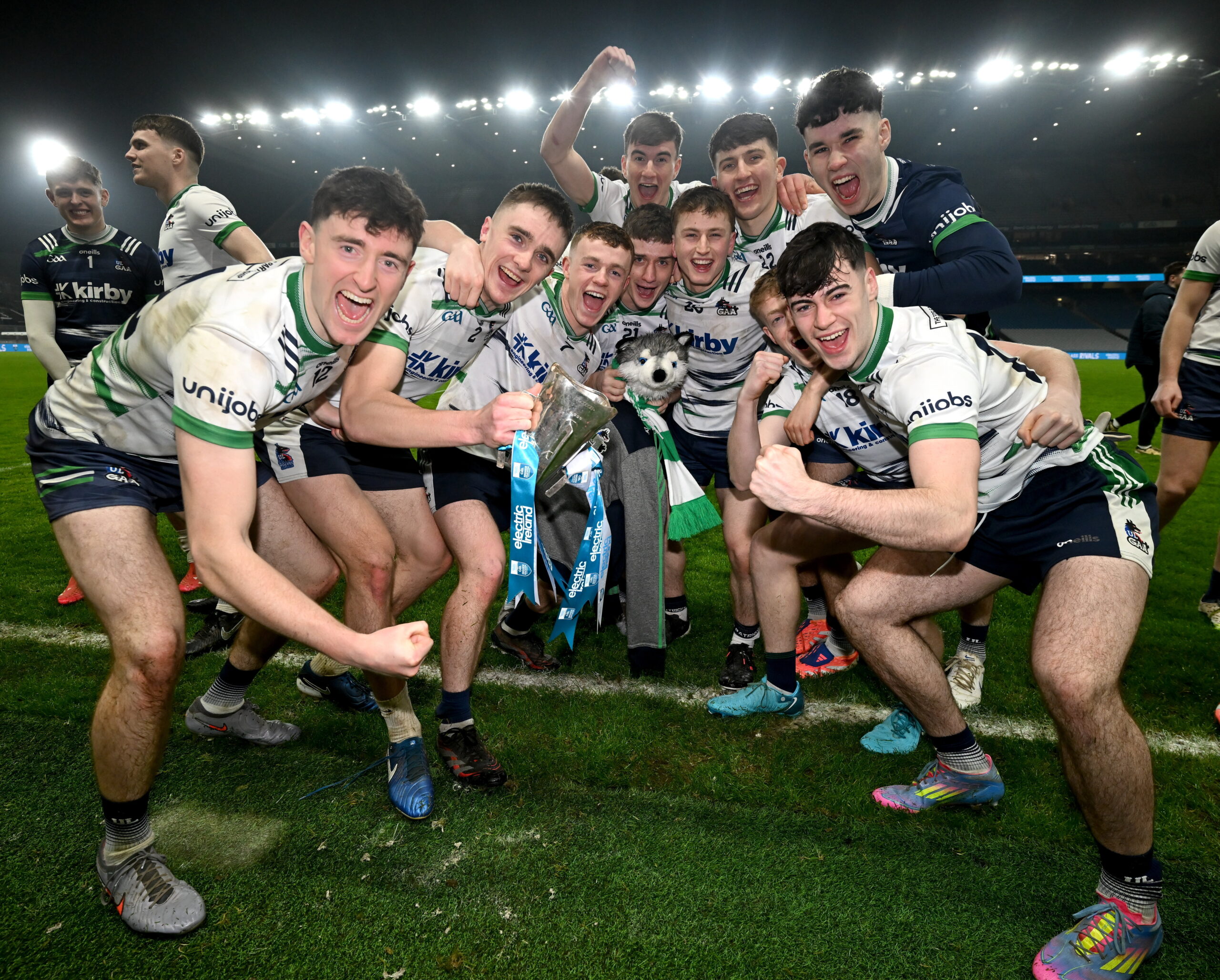 11 February 2026; UL players celebrate with the cup after the Electric Ireland Higher Education GAA Sigerson Cup final match between University College Cork and University of Limerick at Croke Park in Dublin. Photo by Stephen McCarthy/Sportsfile *** NO REPRODUCTION FEE ***