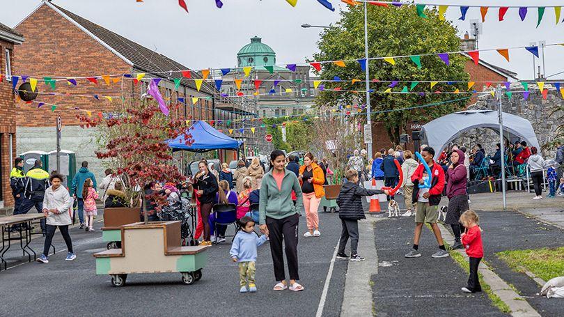 dancing the walls of limerick festival