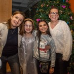 Hundreds of excited Limerick children and their families visited ‘a whole new world’ at the Lime Tree Theatre on Saturday, December 11, for the opening night of this year’s pantomime, Aladdin and his Magic Lamp. Picture: 
Olena Oleksienko/ilovelimerick