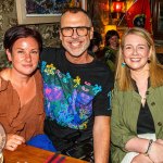 Comedian, writer, and performance artist Alok Vaid-Menon performed in Dolans Limerick on July 30th, 2026. Picture: Olena Oleksienko/ilovelimerick