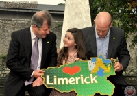 limerick_going_for_gold_lapel_pin_launch_107
