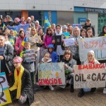 The Limerick community and Ukrainian people came together on Bedford Row, Limerick in a show of solidarity with Ukrainian President Zelensky as he addressed the Irish parliament. Picture: Richard Lynch/ilovelimerick