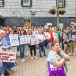 Over 1,000 people who gathered in support of assault victim Natasha O'Brien at a protest in her home city of Limerick to show solidarity. Picture: Olena Oleksienko/ilovelimerick