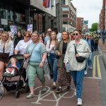 Over 1,000 people who gathered in support of assault victim Natasha O'Brien at a protest in her home city of Limerick to show solidarity. Picture: Olena Oleksienko/ilovelimerick