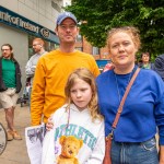 Over 1,000 people who gathered in support of assault victim Natasha O'Brien at a protest in her home city of Limerick to show solidarity. Picture: Olena Oleksienko/ilovelimerick