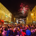 19/11/17 REPRO FREE A crowd of 15,000 turned out in Limerick for the switching on of the Christmas lights and the start of Limerick's festive celebrations. Mayor of Limerick Cllr Stephen Keary was joined by the stars of PAW Patrol and Limerick Rose Kayleigh Maher for the annual switching on ceremony Picture Sean Curtin True Media.