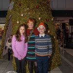 The holiday season has begun at Crescent Shopping Centre with a series of festive events for the whole family. Kicking off the season on Friday, November 22nd was the magical Christmas Lights Switch-On. Irish Olympian Sharlene Mawdsley was on hand to light up the centre. Picture: Olena Oleksienko/ilovelimerick
