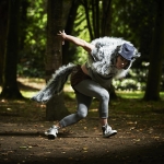 rsz_mateusz_szczerek_as_the_wolf_in_coiscéim_dance_theatres_the_wolf_and_peter_by_david_bolger_photo_ros_kavanagh_14