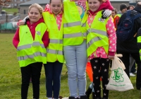 O3.04.15             NO REPRO FEE             
Paul O'Connell, AP McCoy and JP McManus kick-start the Team Limerick Clean-Up(TLC). Over 10,000 Volunteers hit the streets of Limerick City and County for the Country's biggest ever Clean-Up. 
Out doing their bit for the Team Limerick Clean-Up at O'Malley Park, Southill were, Leona McCarthy, Aliyah McNamara, Abbie O'Neill and Leah McCarthy. Picture: Alan Place/FusionShooters.