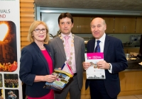 19/07/2015     REPRO FREE
The 36th World Medical and Health Games was officially opened by Minister Jan O’Sullivan at the University of Limerick on Sunday 19th July. The Games welcome over 1,000 athletes from more than 20 countries to compete across 25 different sports from golf and cycling to chess, fencing triathlon and football. This annual event brings medics from a range of medical professions, consultants, GP’s, nurses, paramedics who compete in a spirit of friendship in their chosen sport.
Pictured are (l-r) Jan O'Sullivan, Minister for Education and Skills, Deputy Mayor Shane Clifford, and Professor Michael Larvin, head of UL Graduate Entry Medical School.
Picture credit: Diarmuid Greene/Fusionshooters